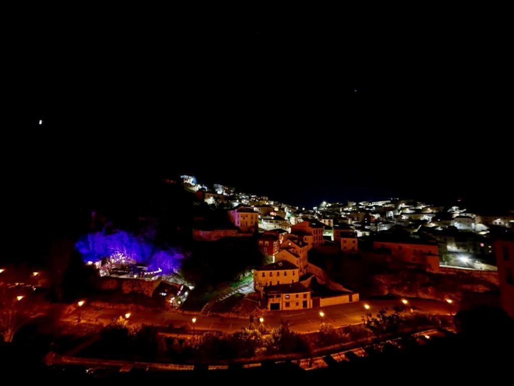 Cuencaloft Matadero Viejo Appartement Cuenca  Buitenkant foto
